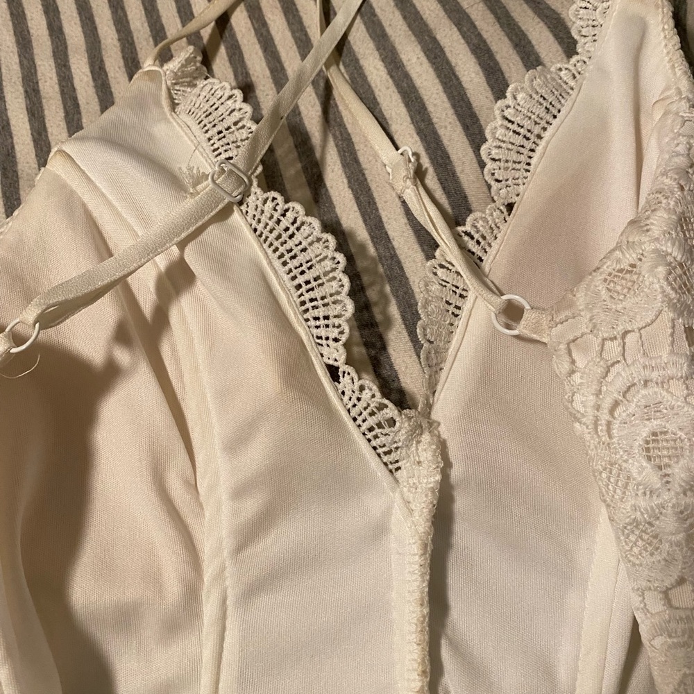 Romper - Picture 4 of 7